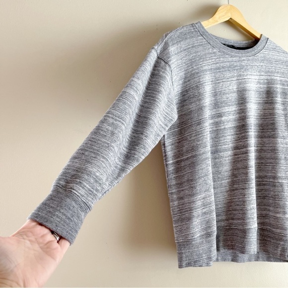 J.Crew Fleece-Lined Crewneck Sweatshirt in Heather Grey Marble, Size XS - Picture 7 of 11